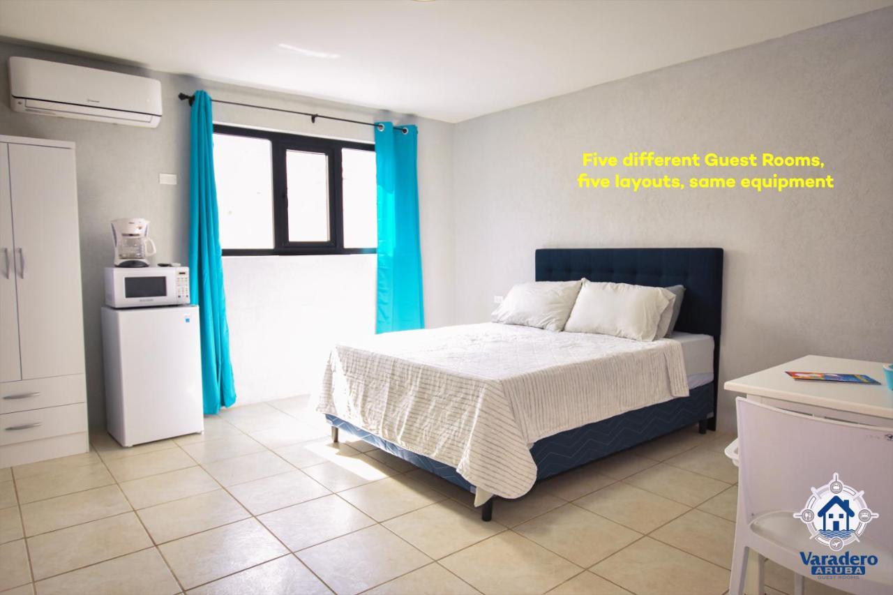 Varadero Marina Airport Guests Rooms Oranjestad Exteriér fotografie