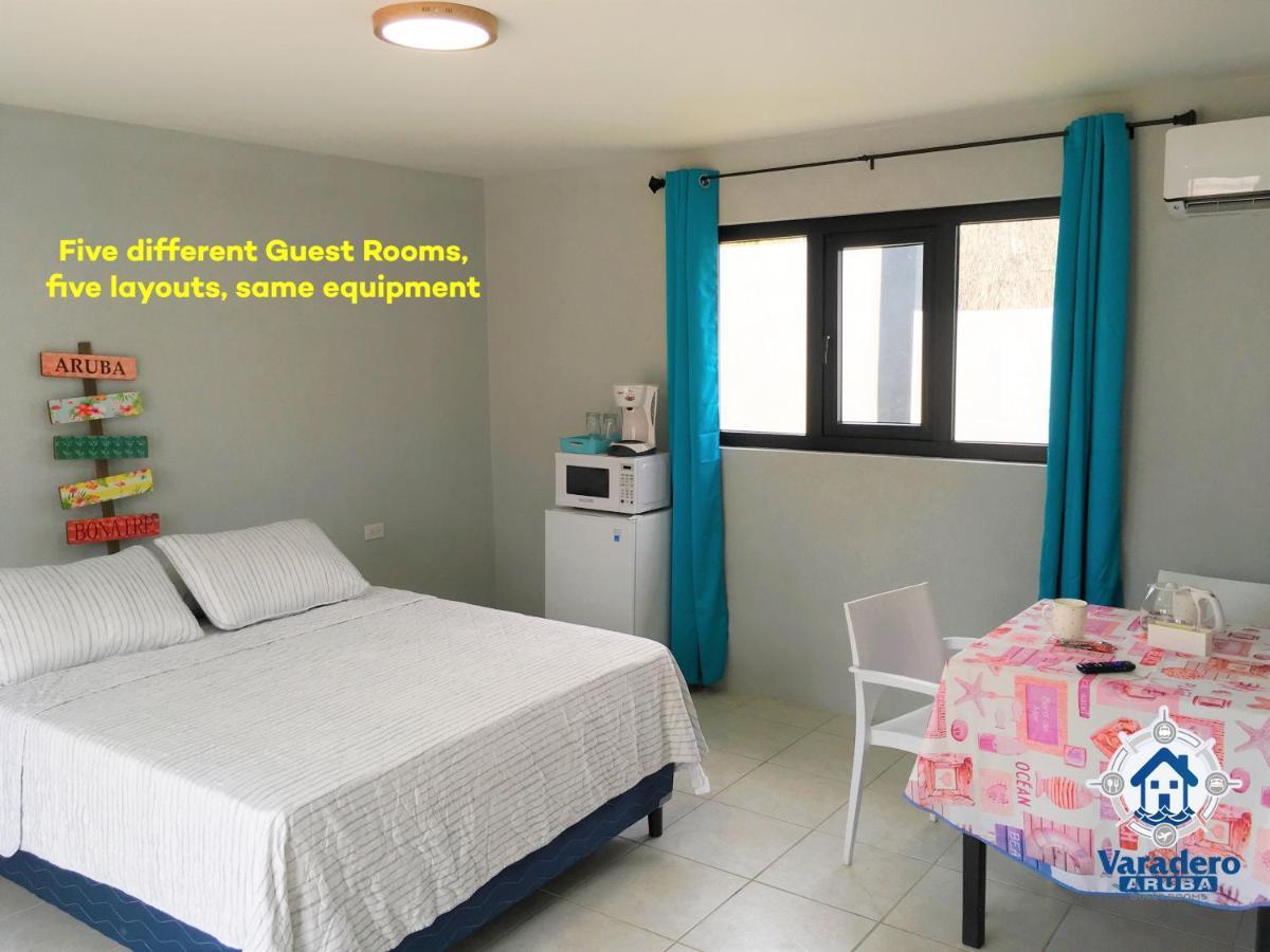 Varadero Marina Airport Guests Rooms Oranjestad Exteriér fotografie